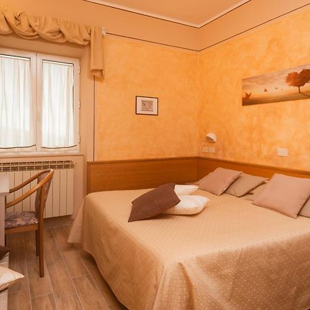 Albergo Ristorante Il Fungo Санта-Фьора Экстерьер фото