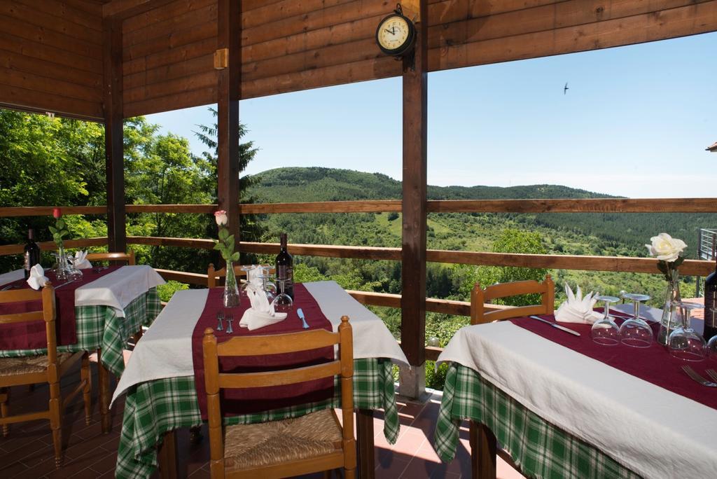Albergo Ristorante Il Fungo Санта-Фьора Экстерьер фото