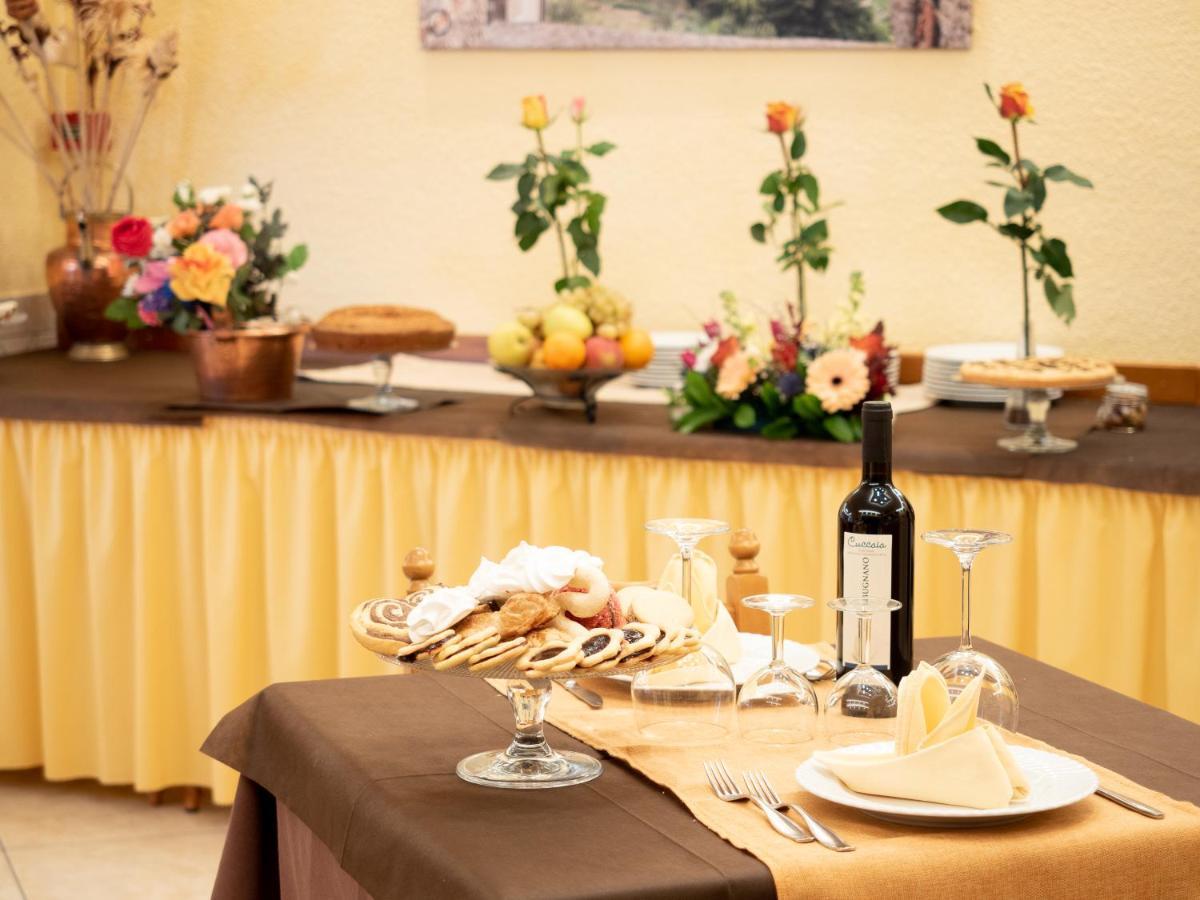 Albergo Ristorante Il Fungo Санта-Фьора Экстерьер фото
